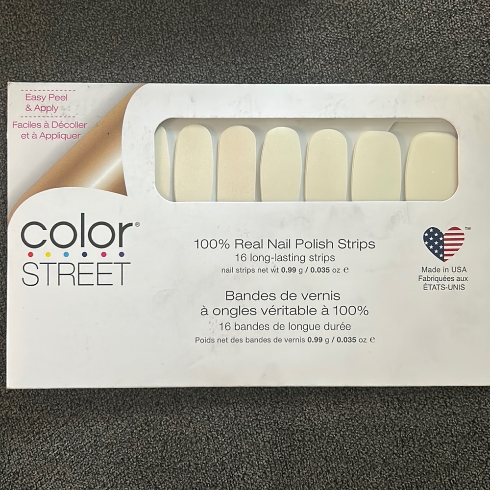 Color Street - Shape Shifter - Picture 2 of 3